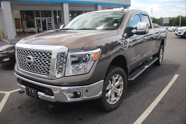 Pre-Owned 2017 Nissan Titan XD SL Diesel Crew Cab 4x4 Truck in Hickory ...